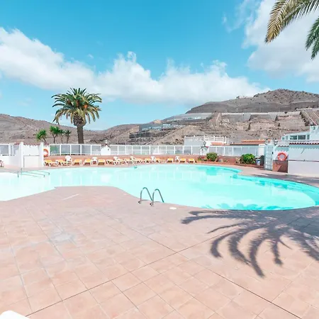 Private Jacuzzi With Sea View And Pool Appartement *